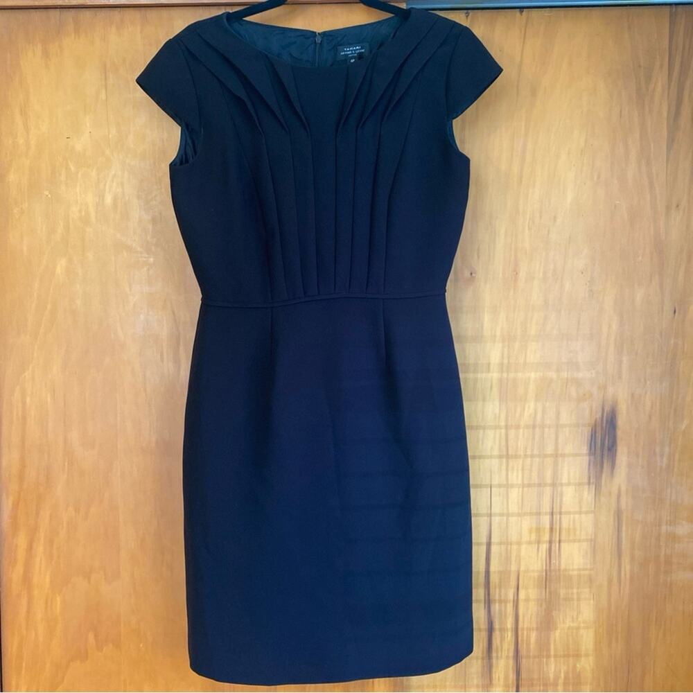 NWOT Tahari ASL Elegant Cap Sleeve LBD Little Black Dress Petite 4 Classic Work